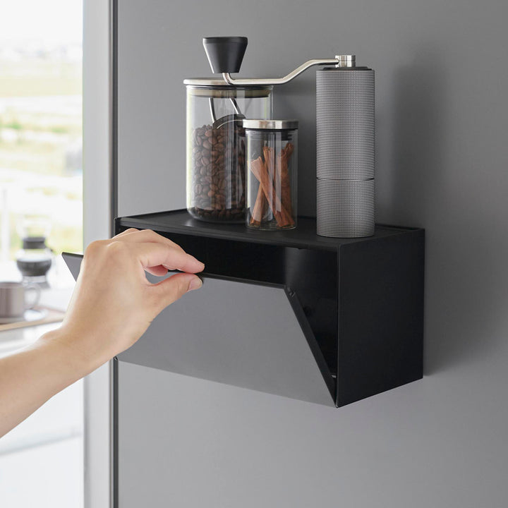 山崎実業towerマグネットトレー付きペーパータオルディスペンサータワー