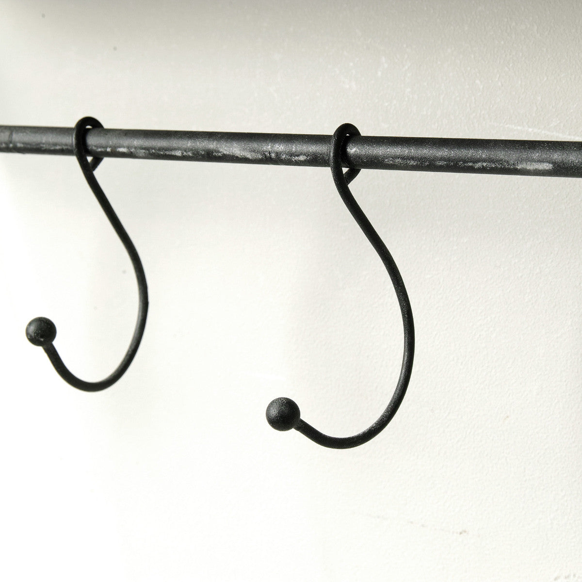 シェルフ カントリー 壁掛け棚 フック付き 幅61cm – ハウジー