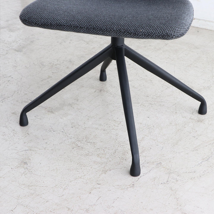 ダイニングチェア座面高44cmレイドラウンドチェア