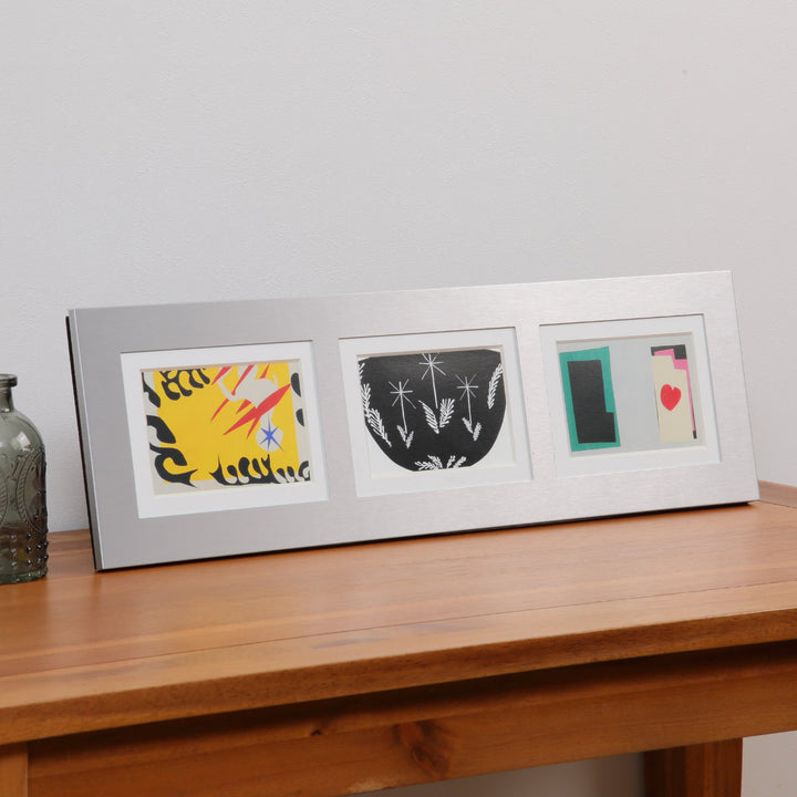 フォトフレームメモリーズアルミ3ウィンドーL判