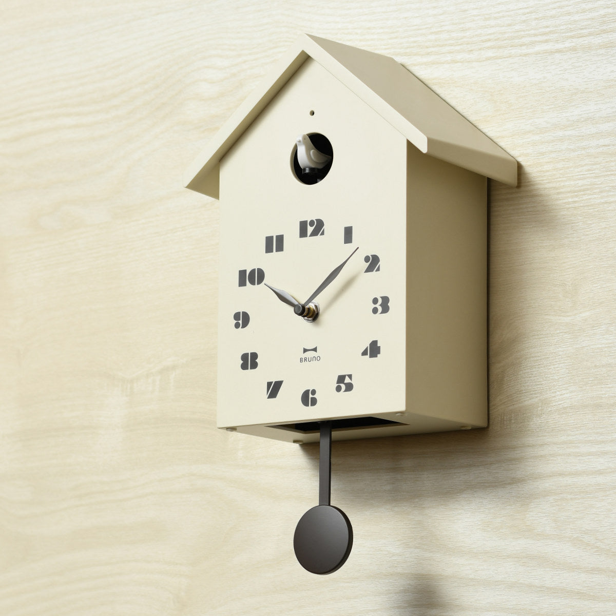 BRUNO 掛け時計 鳩時計 バードハウスクロック 掛置兼用 – ハウジー