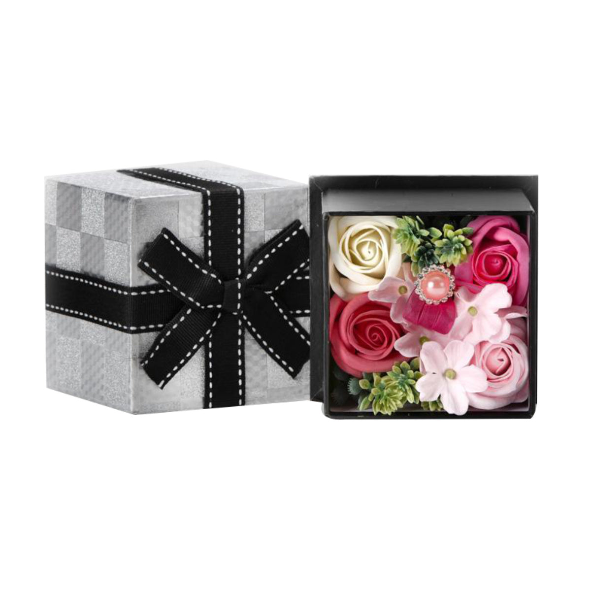 九州フラワーサービス お花のカタチの入浴剤 ボックスブーケ PINK 767678 九州フラワーサービス お花のカタチの入浴剤 ボックスブーケ PINK