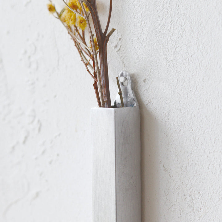 花瓶インブルームアルミウォールシリンダーSフラワーベース