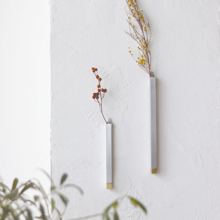 花瓶インブルームアルミウォールシリンダーSフラワーベース