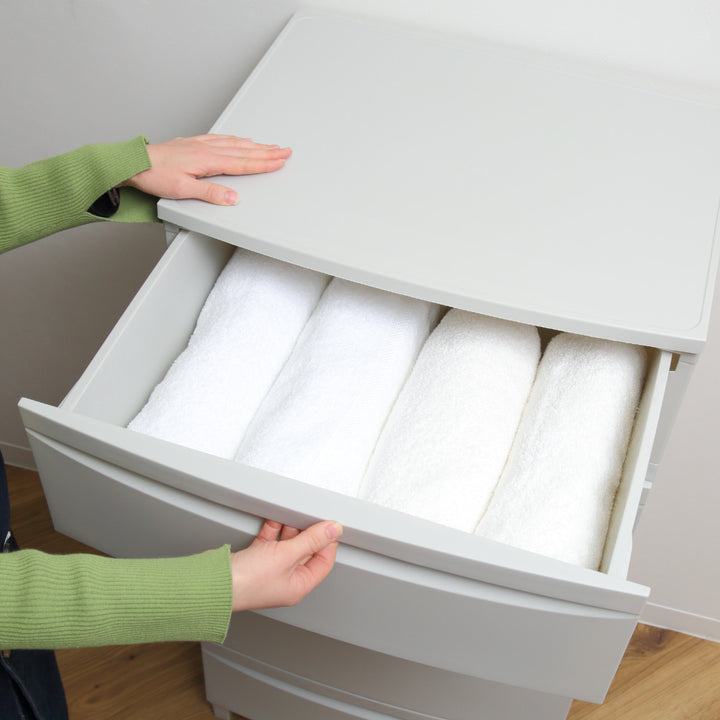 チェスト5段Roocent（ルーセント）幅54×奥行42×高さ102.7cm脚付き