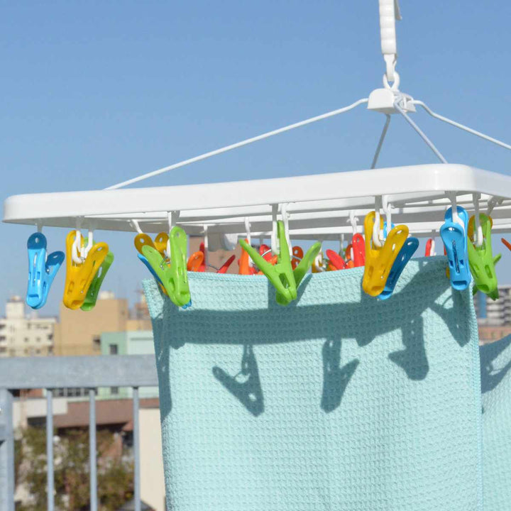 洗濯ハンガー角ハンガー折りたたみKogureカラフルランドリーハンガーピンチ40個付