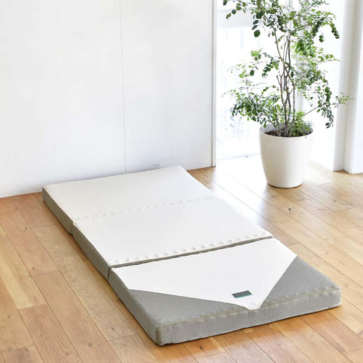 西川三つ折りマットレスSUYARAダブル体圧分散