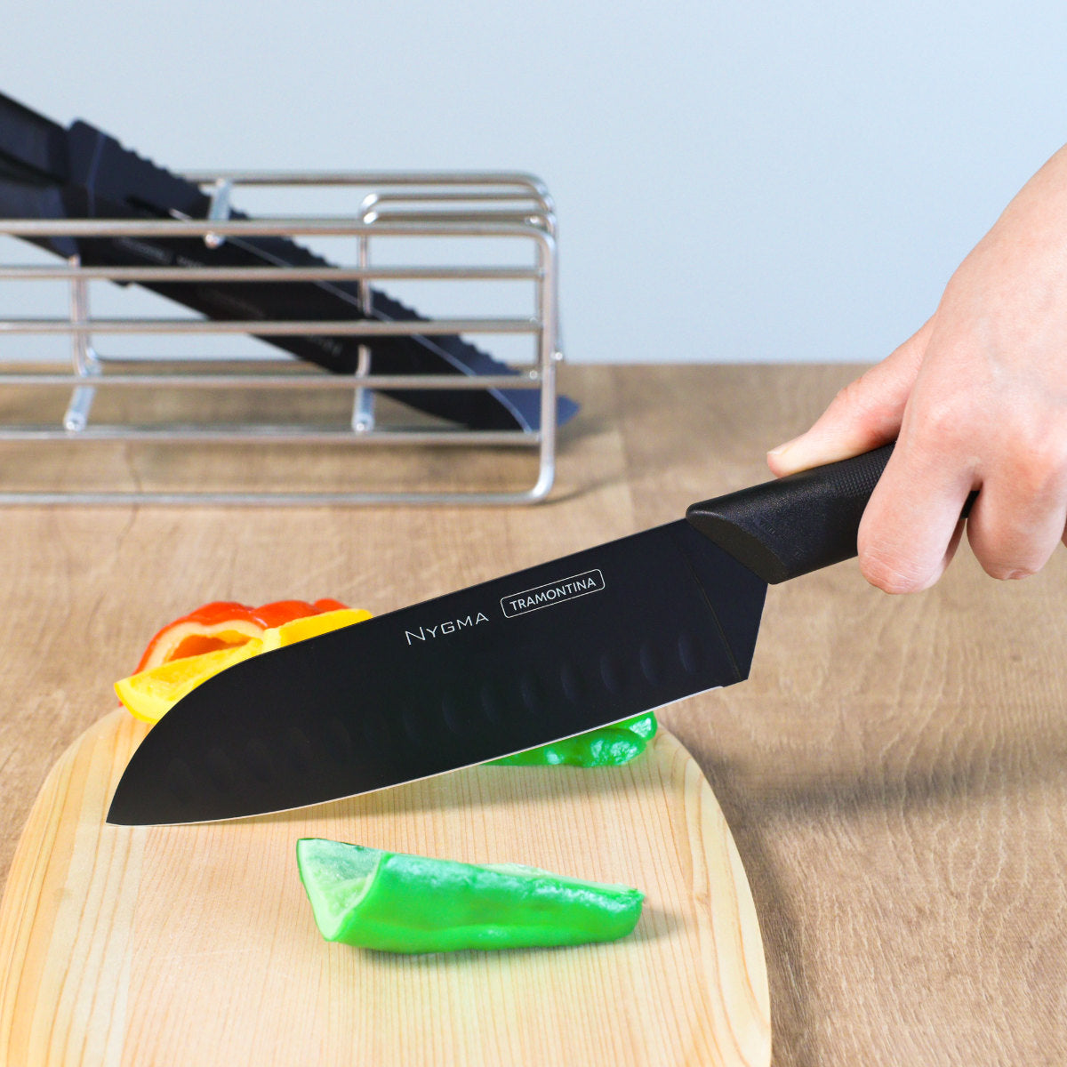 三徳包丁 15.8cm ニグマ ブラック 超軽量 トラモンティーナ 7インチ