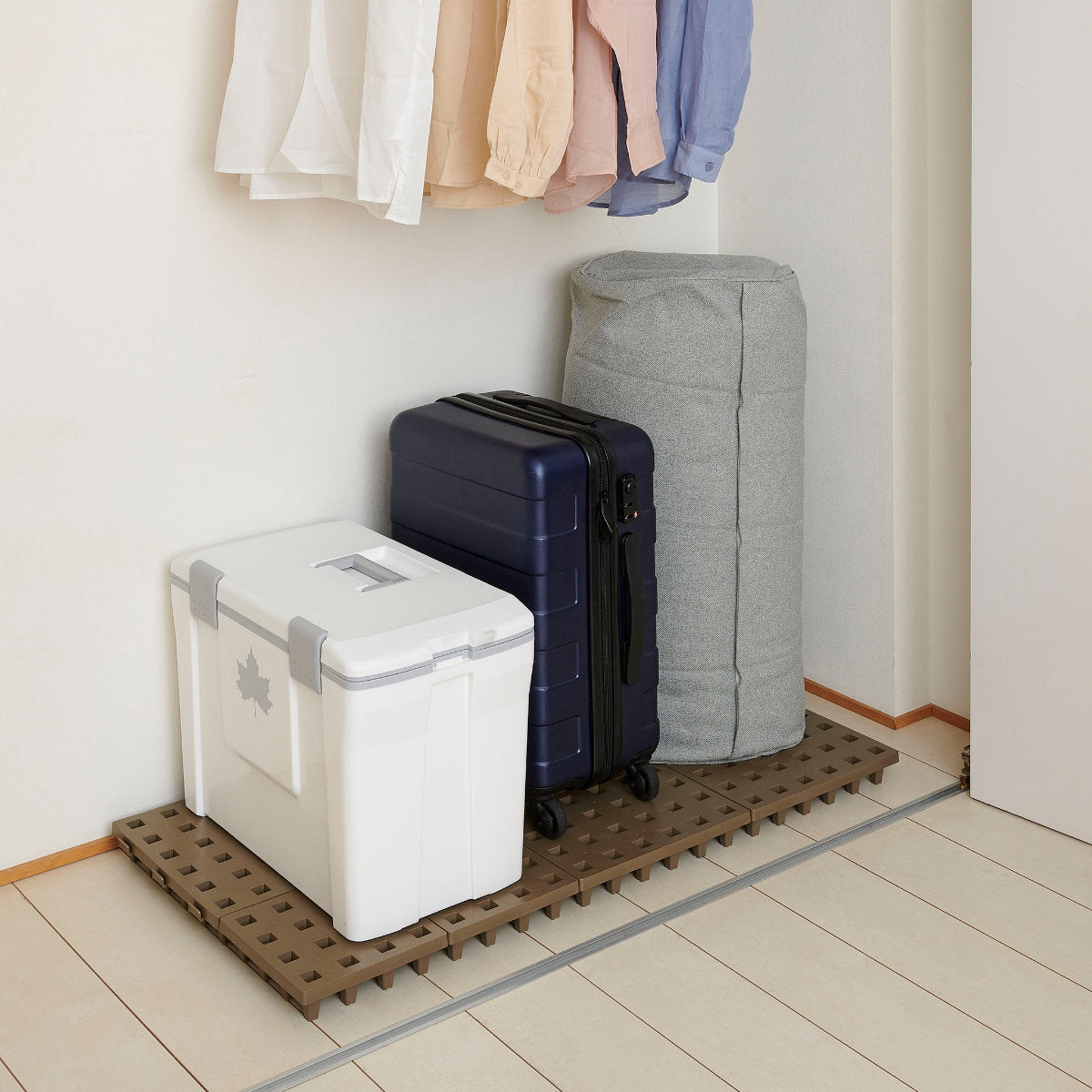 すのこ ジョイントパレット 20×20cm 4枚入り – ハウジー