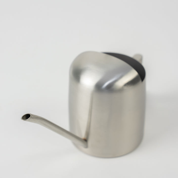 ジョーロマルメL約600ml水差し