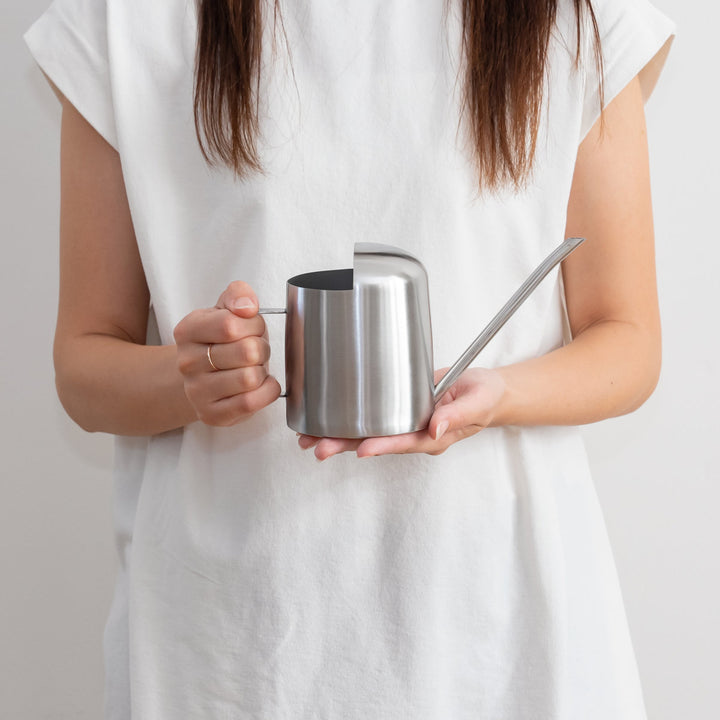 ジョーロマルメL約600ml水差し