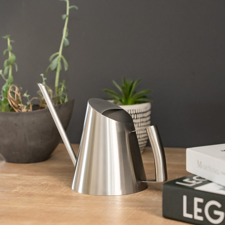 ジョーロミッテL約840ml水差し