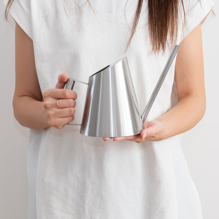 ジョーロミッテL約840ml水差し