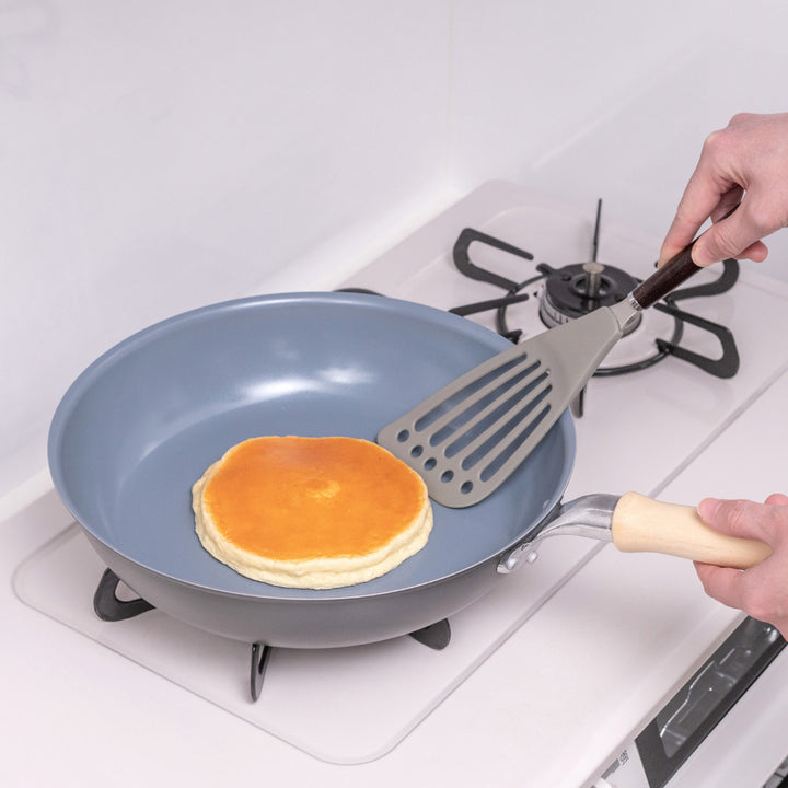 フライパン28cmガス火専用セラミックコートセラフィム日本製UMIC