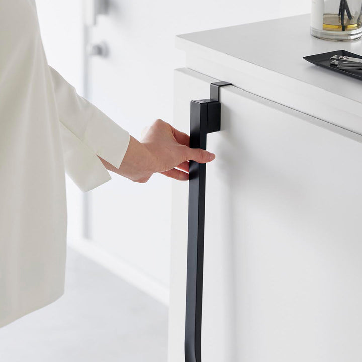 山崎実業towerマグネットで付ける引っ掛け靴ベラタワー