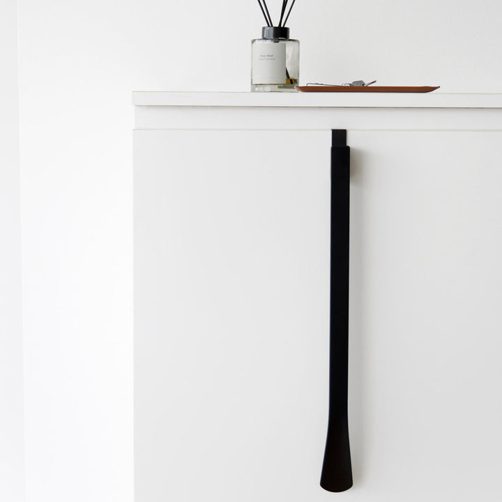 山崎実業towerマグネットで付ける引っ掛け靴ベラタワー