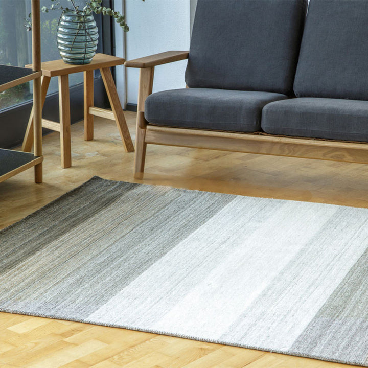 ラグ手織りガヴィーノGAVINO140×200cmホットカーペット対応