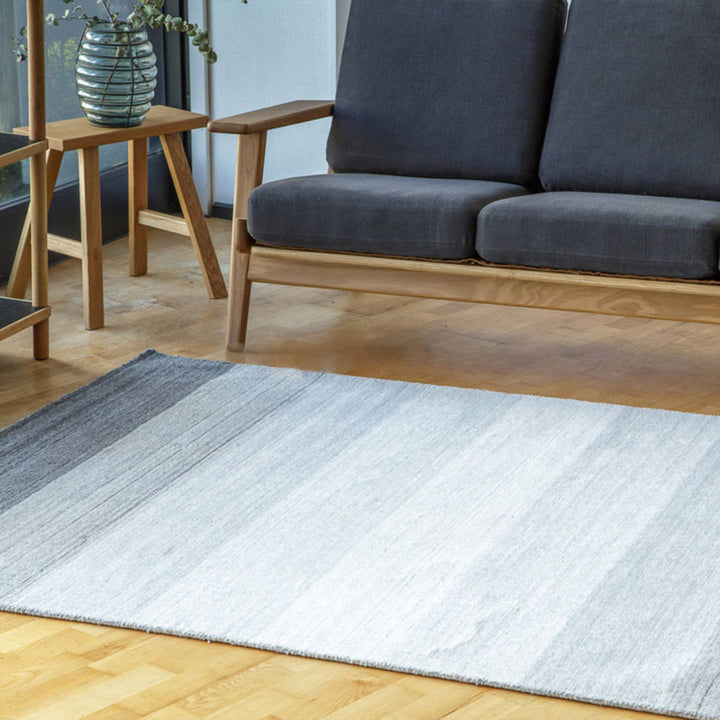 ラグ手織りガヴィーノGAVINO140×200cmホットカーペット対応