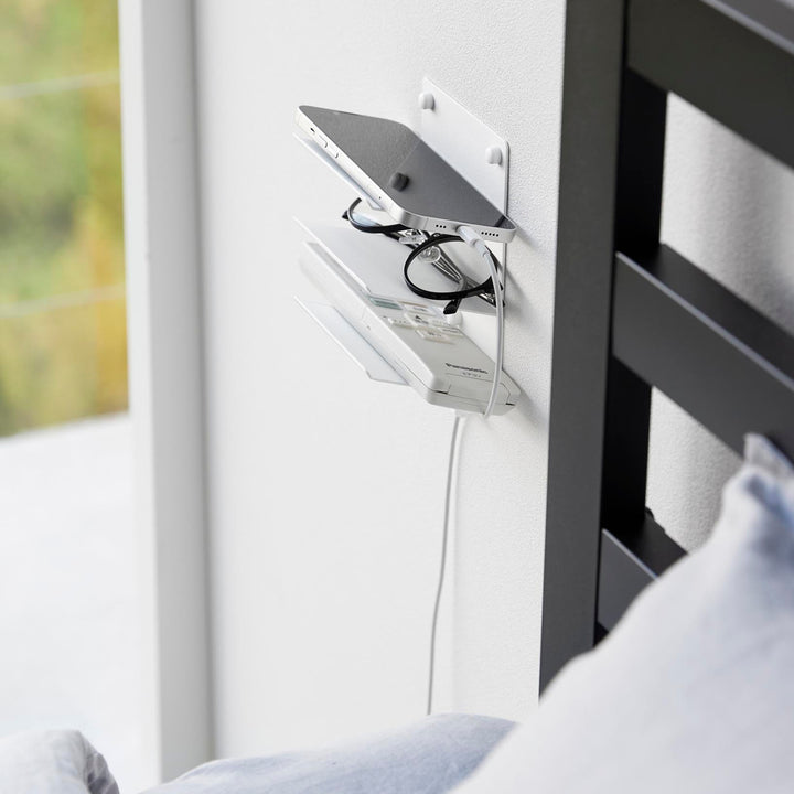 山崎実業towerウォールモバイル充電＆収納ラックタワー3段石こうボード壁対応