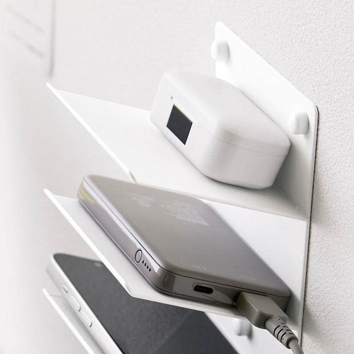 山崎実業towerウォールモバイル充電＆収納ラックタワー3段石こうボード壁対応