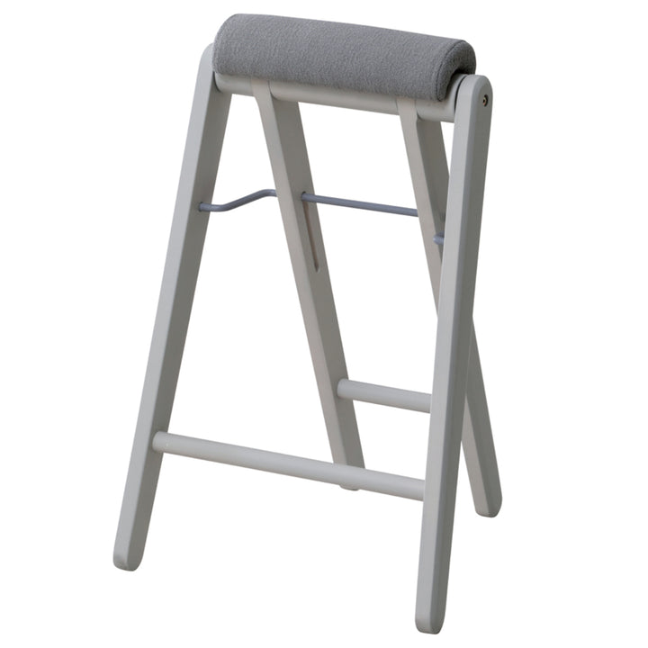 ベージュグレー