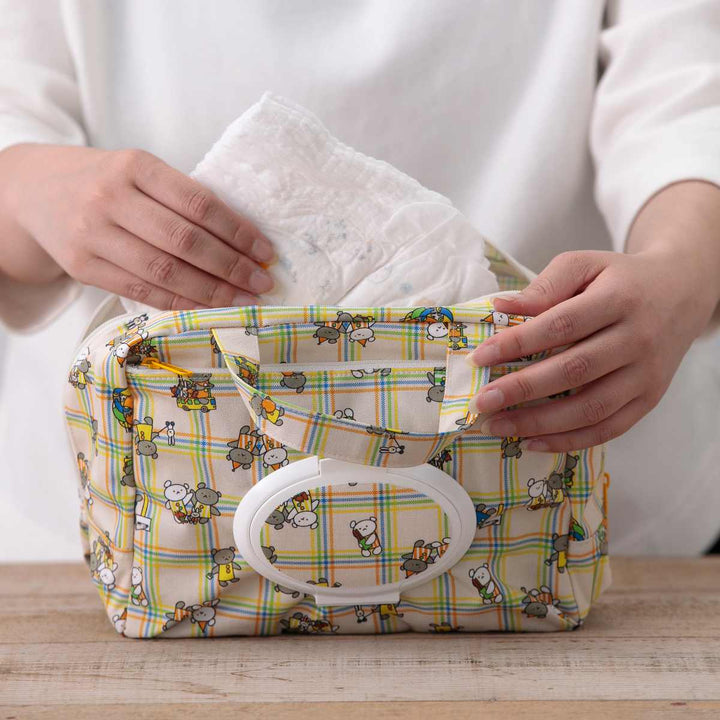 マザーポーチママポーチこぐまちゃんえほんウェットシート蓋付き