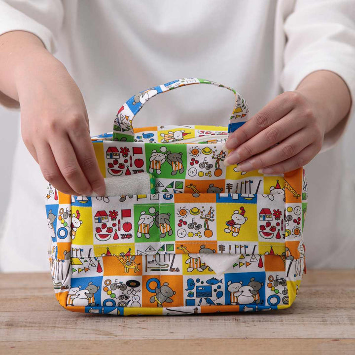 マザーポーチママポーチこぐまちゃんえほんウェットシート蓋付き