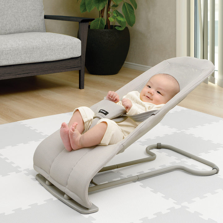 バウンサーバウンシングシートNメッシュシート1ヶ月～