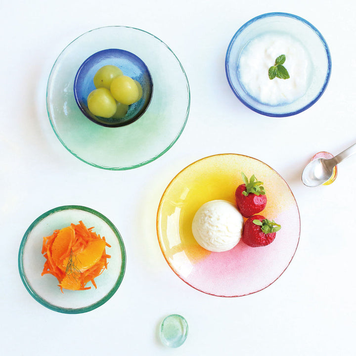 ボウル空のいろどり