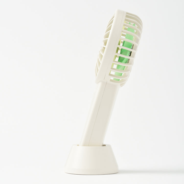 BRUNOハンディファンコンパクトダブルフルールファンストラップ付き