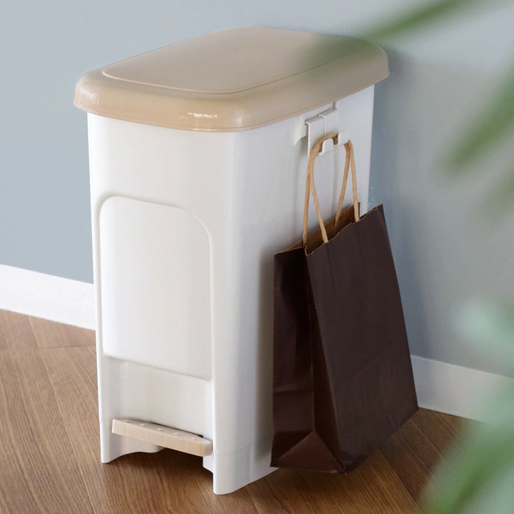 ゴミ箱21.5Lペダルペールサイドポケット付き