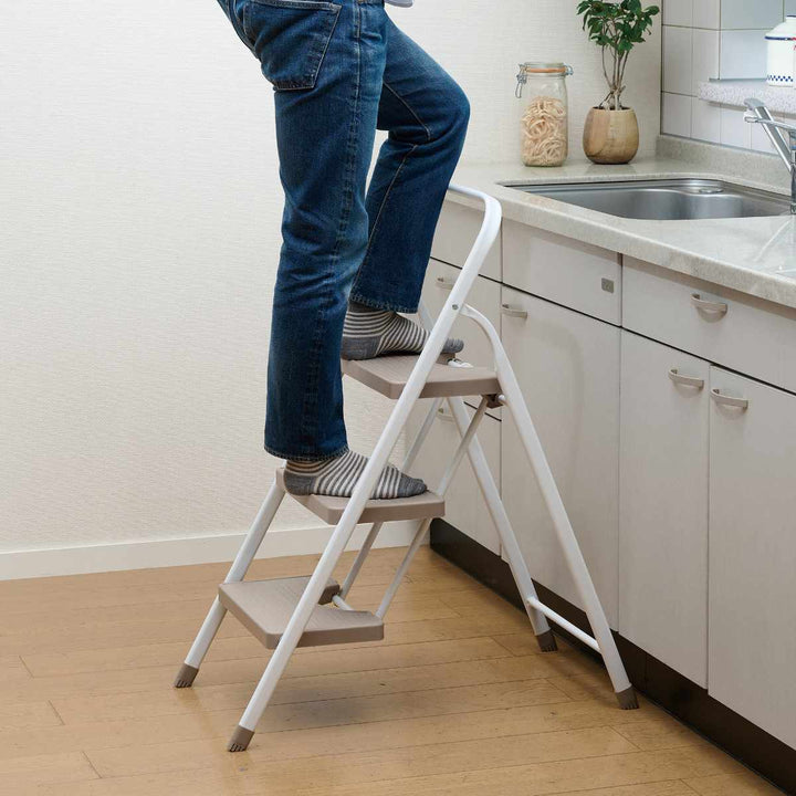脚立コンパクト踏み台3段折りたたみホワイトラテ