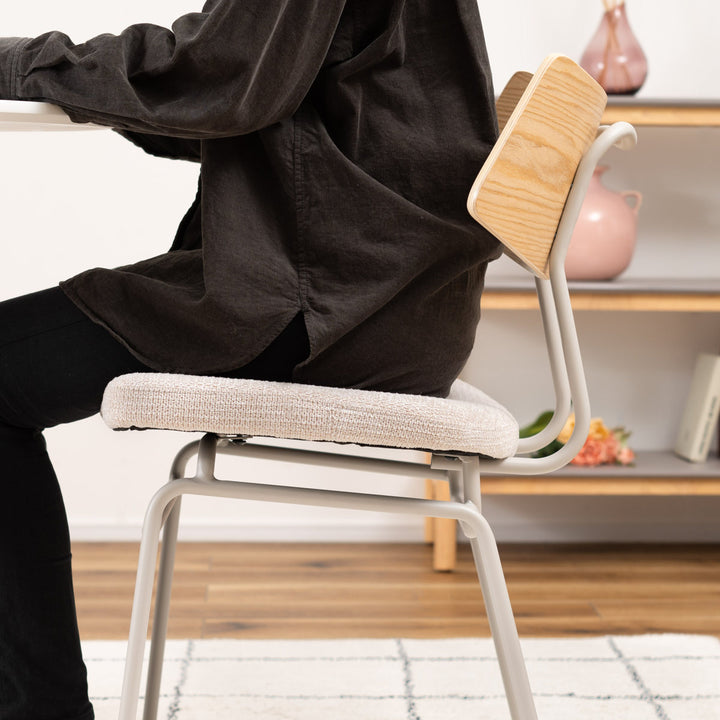 ダイニングチェア座面高47cmスチール脚