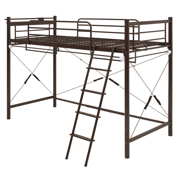 ダークブラウン