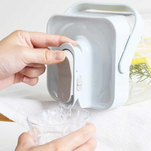 冷水筒3.5L横置きウォータージャグ