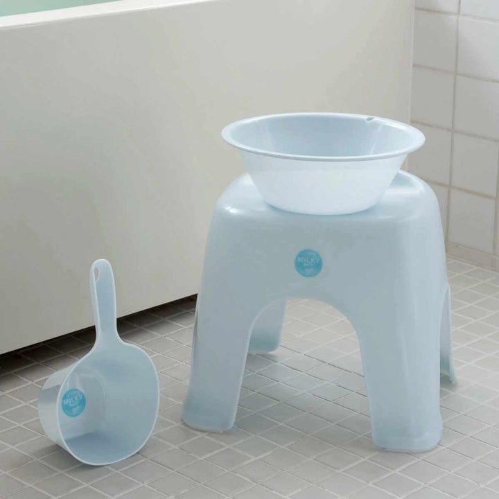 手桶ミルキーバス洗面器