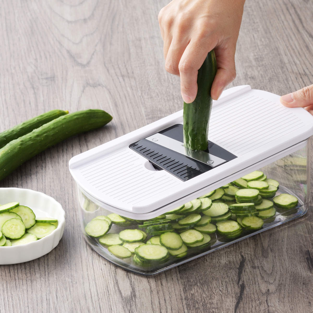 野菜調理器 8点セット みじん切り スライサー 細切り 安全ホルダー付き