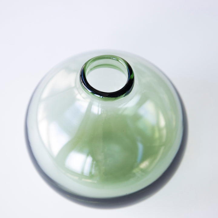 花瓶ガラスベースミスルトーチャビー