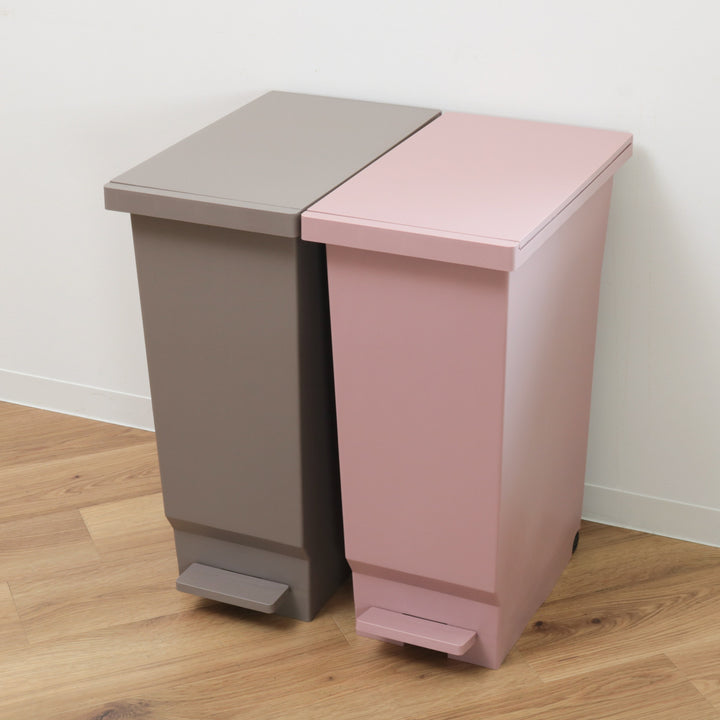 ゴミ箱45Lペダルペールフタの開く向きを選べるパッキン付き