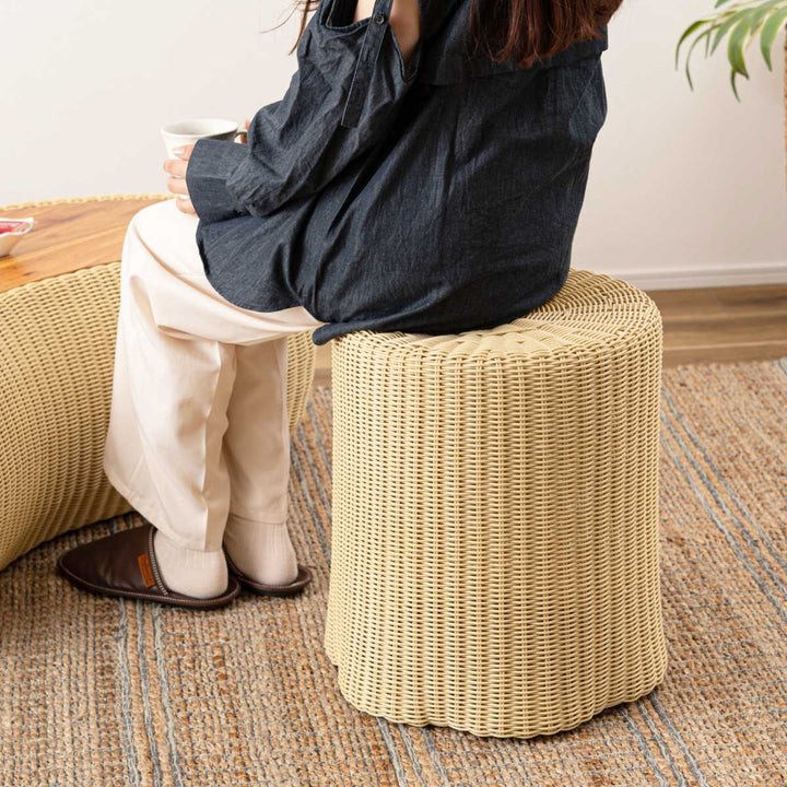 切り株風スツール座面高46cmラタン調