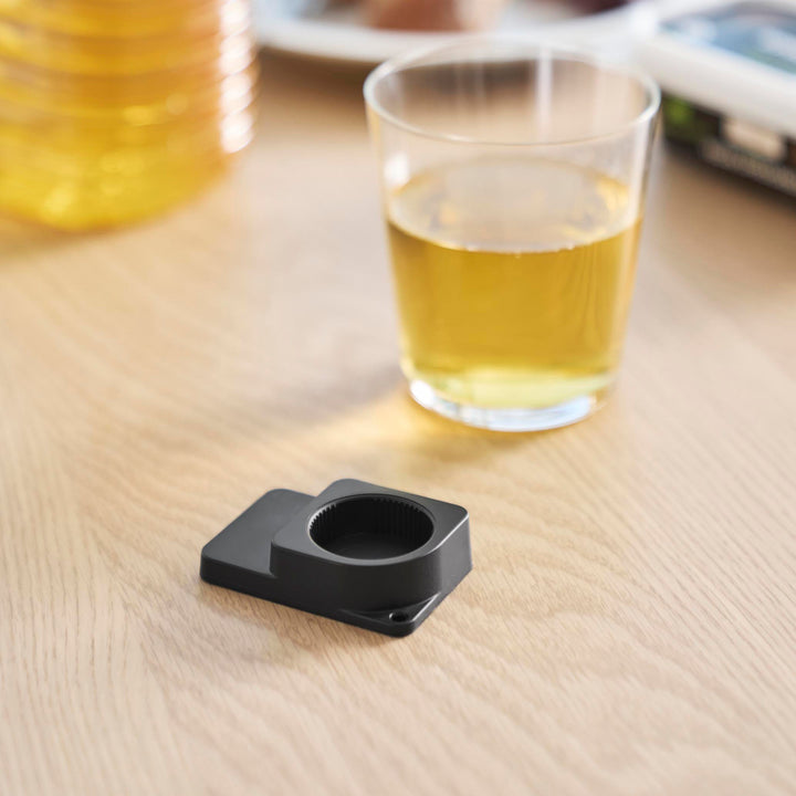 山崎実業tower持ち運べるキャップ・プルタブオープナータワー