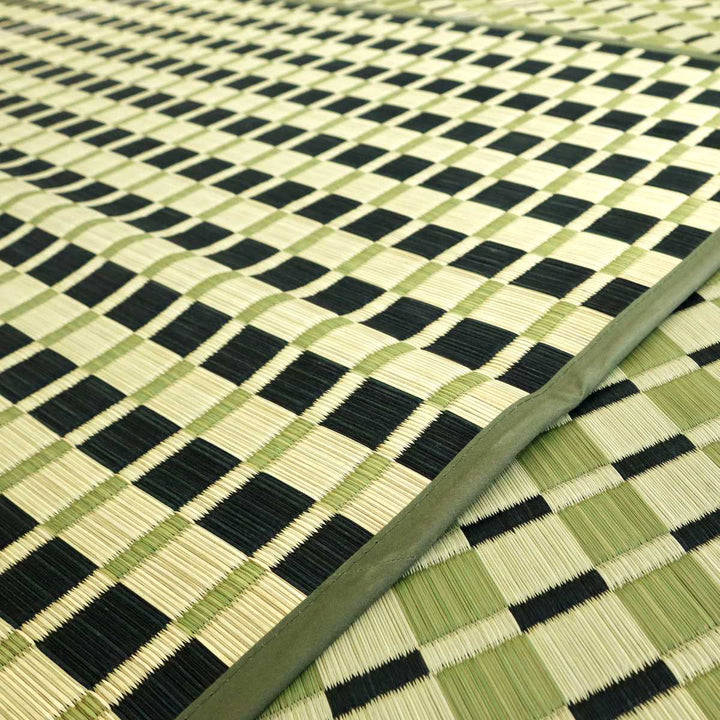 い草ラグ江戸間2畳涼風174×174cm掛川織花ござ