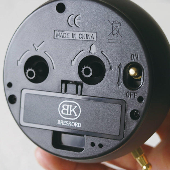 目覚まし時計イニシャル連続秒針InitialAlarmClock