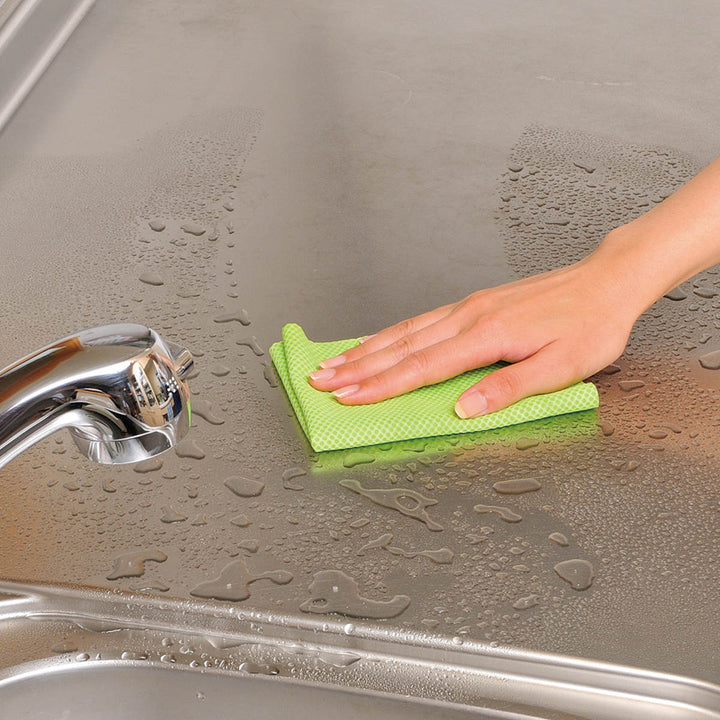 吸水クロス驚きの吸水力掃除用品