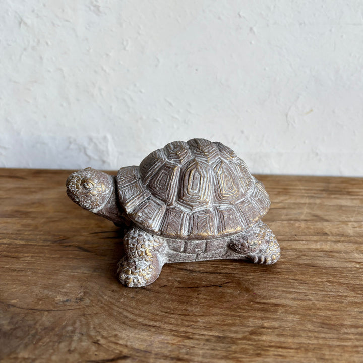 オブジェデコールセメントオブジェカメB