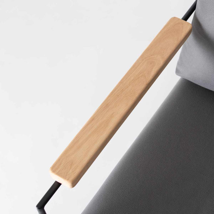 ラウンジチェア座面高43cm肘付リビングチェアアニスform