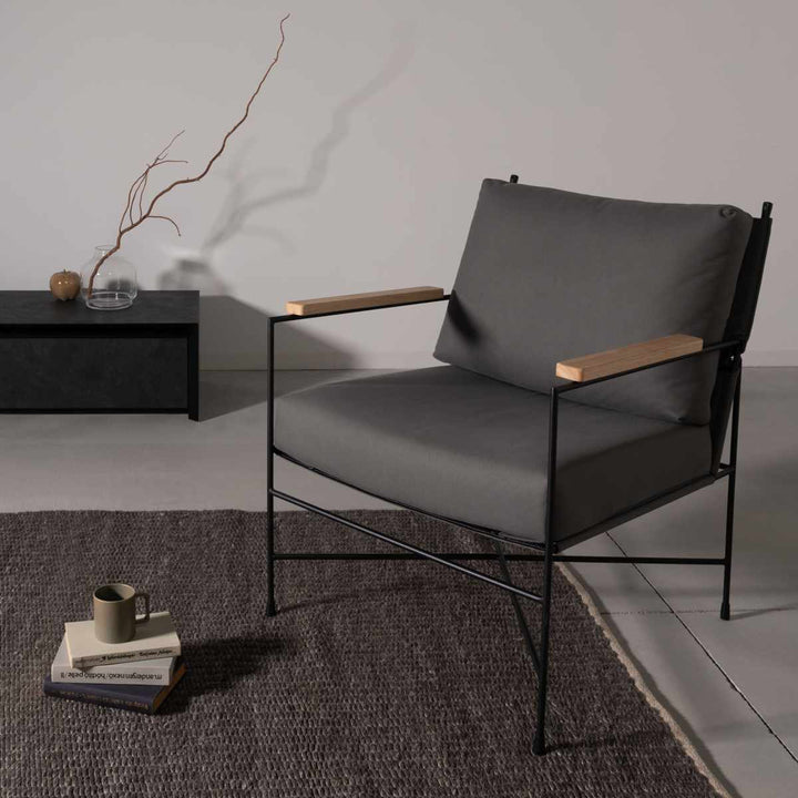 ラウンジチェア座面高43cm肘付リビングチェアアニスform