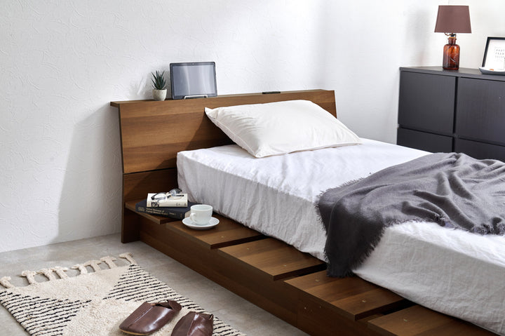 ローベッドセミダブルポケットマットレス付背もたれ2口コンセント付余白デザイン