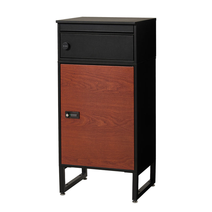 ブラックブラウン