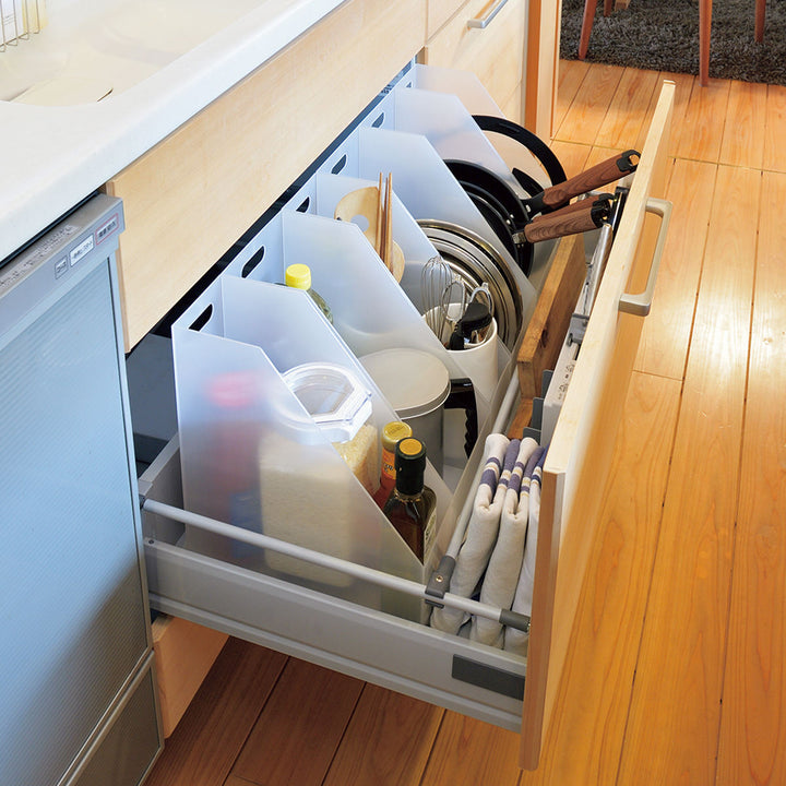 ファイルケースA4ストレーショナリースリムケース前開き